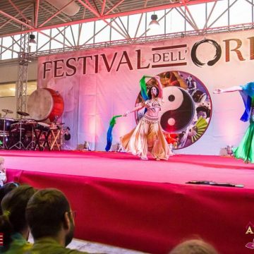 Accademia IRIS - Esibizione Danza Orientale Festival dell'Oriente